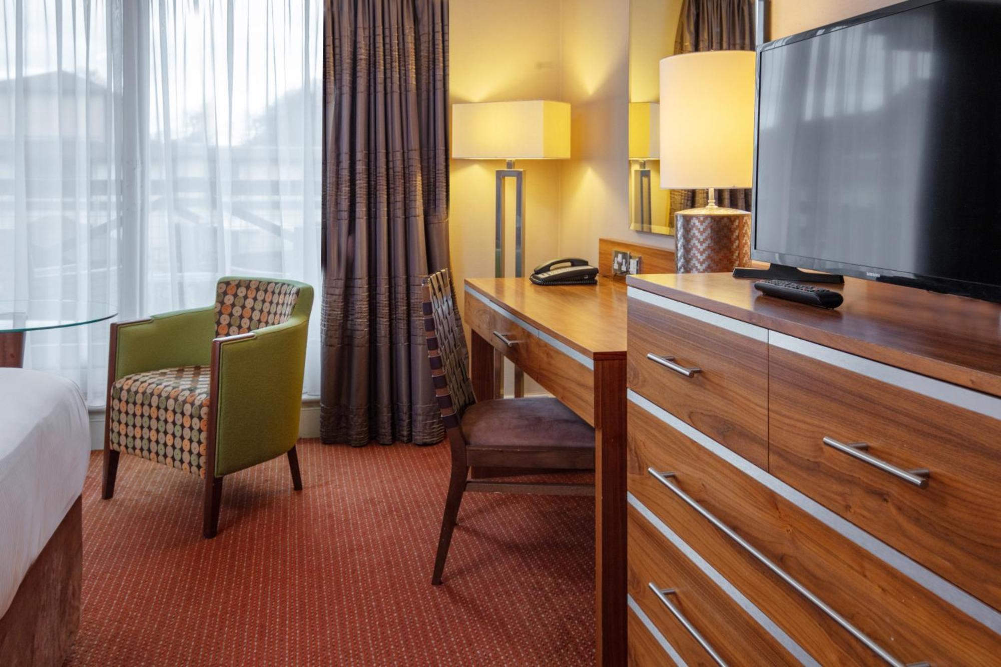 Hampshire Court Hotel & Spa Basingstoke Pokoj fotografie